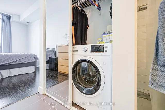 Additional image 44 of 38 Dan Leckie Way Unit 2015