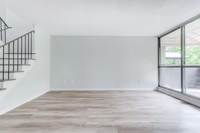 Additional image 20 of 6 Crescent Town Rd Unit 406