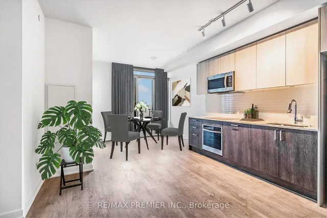 Additional image 9 of 1926 Lake Shore Blvd Unit 1817