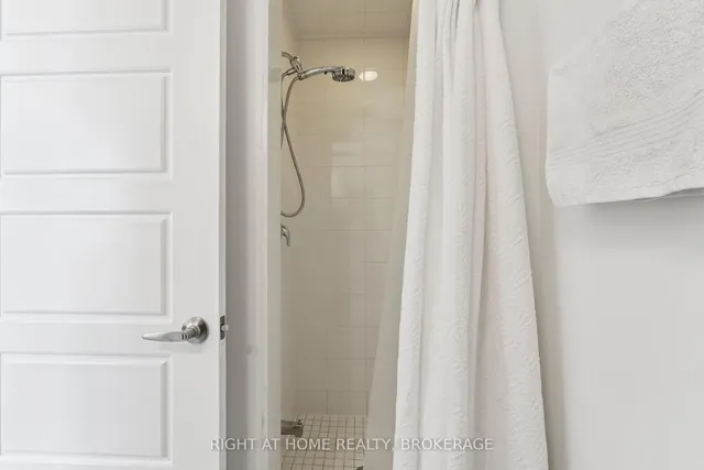 Additional image 28 of 1137 Duignan Cres