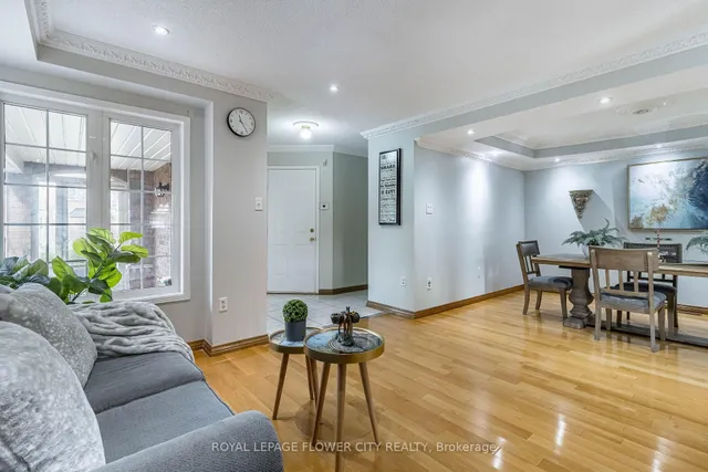 Additional image 12 of 51 Blue Whale Blvd