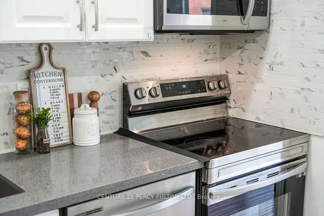 Additional image 12 of 20 Dean Park Rd Unit 1215