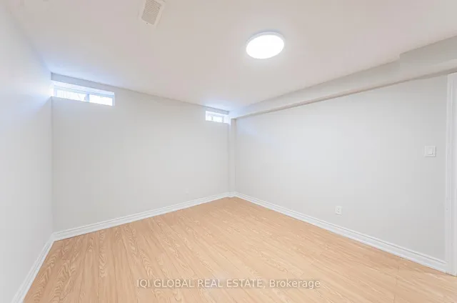 Additional image 40 of 4845 Yorkshire Ave