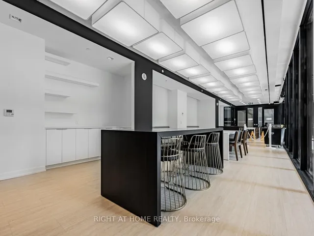 Additional image 6 of 85 Wood St Unit 1615