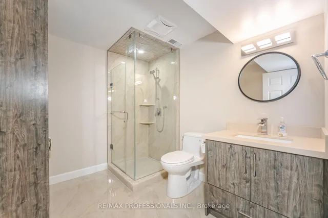 Additional image 43 of 29 Moeller Crt