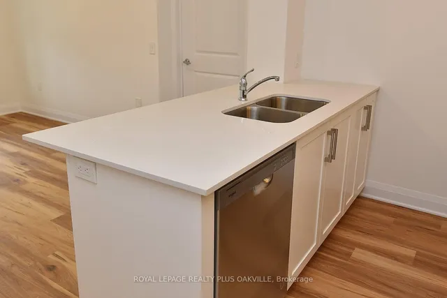 Additional image 12 of 1936 Rymal Rd Unit 211