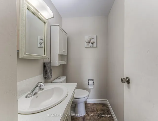 Additional image 5 of 82 Roseneath Cres
