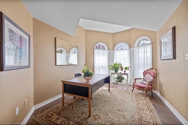 Additional image 6 of 1 Strathroy Cres