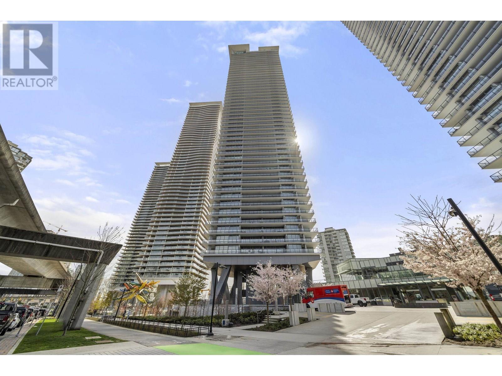 1010 4730 LOUGHEED HIGHWAY|Burnaby, British Columbia V5C0M9