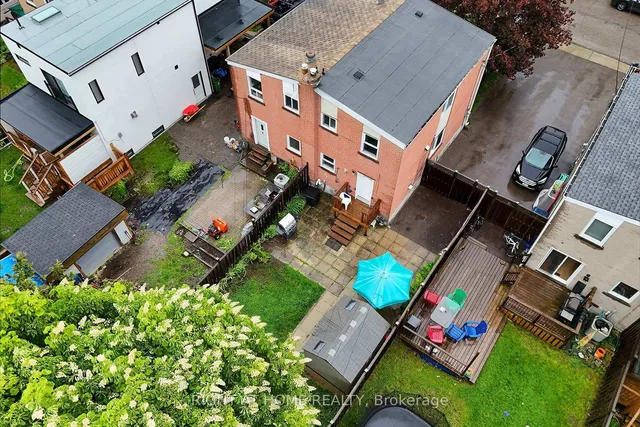 Additional image 34 of 48 Van Stassen Blvd