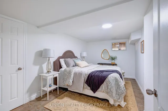 Additional image 19 of 533 Victoria Park Ave