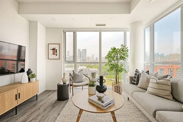 Additional image 6 of 25 Cole St Unit 1201