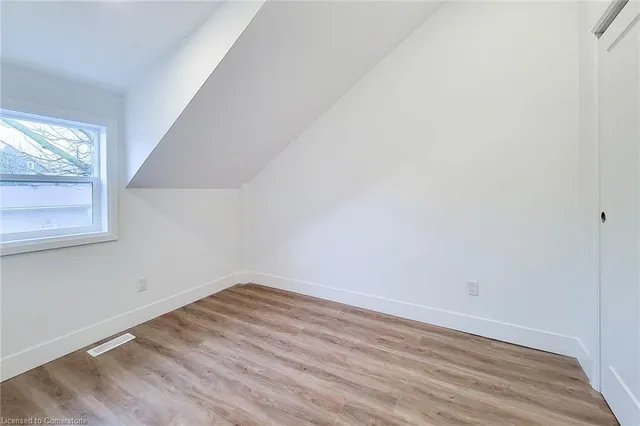 Additional image 29 of 29 New St