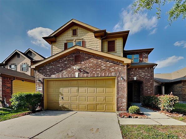 2746 Oat Harvest Ct, Houston, TX 77038