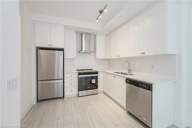 Additional image 16 of 55 Duke St Unit 306