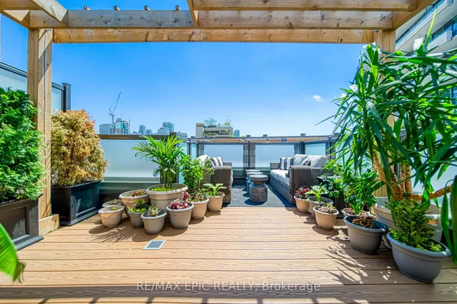 Additional image 35 of 165 Pears Ave Unit TH16