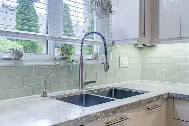 Additional image 13 of 22 Paragon Rd