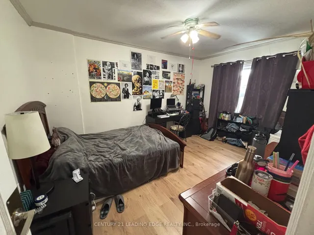Additional image 20 of 106 Whitney Ave