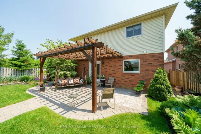 Additional image 38 of 212 Alderlea Ave