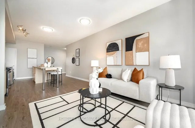 Additional image 17 of 33 Singer Crt Unit 1811