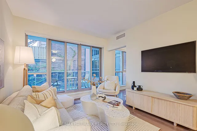 Additional image 12 of 55 Front St Unit 415