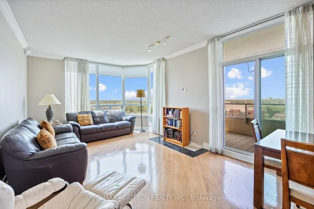 Additional image 4 of 8 Covington Rd Unit PH203