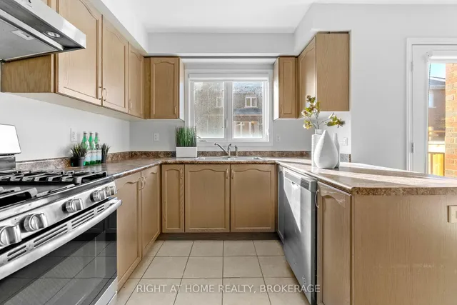 Additional image 27 of 50 Humphrey St