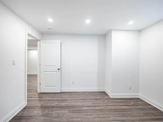 Additional image 35 of 115 BEAVERIDGE Ave