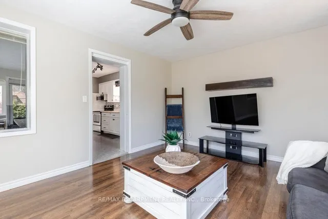 Additional image 24 of 197 Balmoral Ave