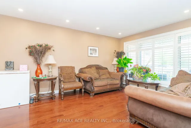 Additional image 6 of 38 Pottery Cres