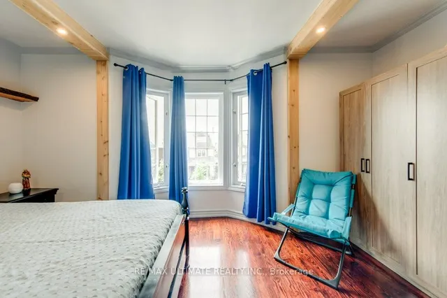 Additional image 28 of 1425 Lansdowne Ave