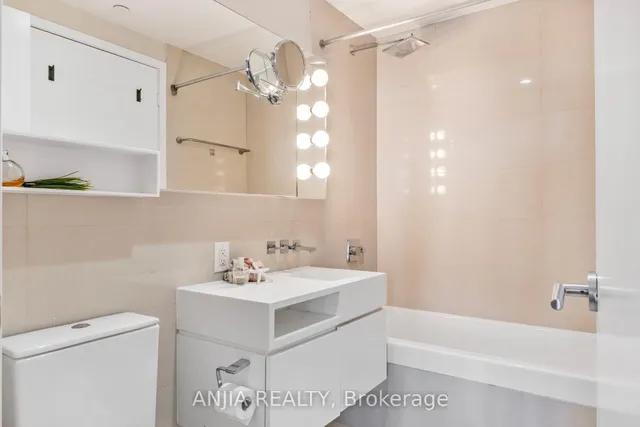 Additional image 20 of 45 CHARLES St Unit 2215