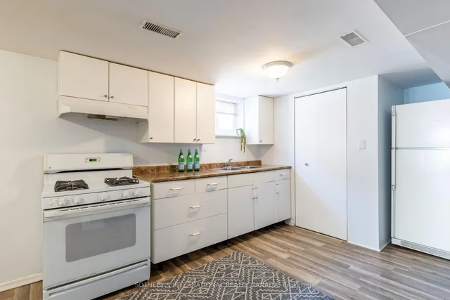 Additional image 26 of 37 Culnan Ave