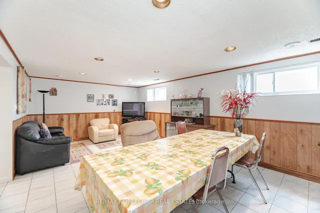 Additional image 28 of 351 Hillmount Ave