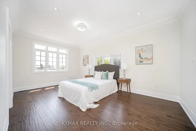 Additional image 38 of 18 Burlington St