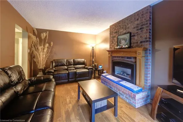 Additional image 16 of 9 Toynbee Cres