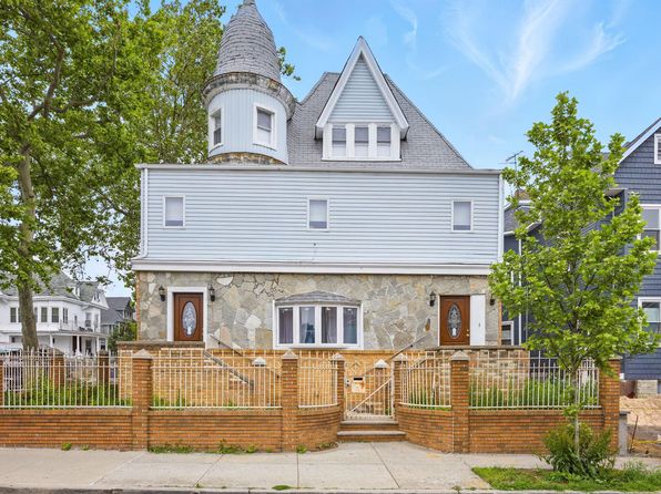 171 Arlington Avenue, Brooklyn, NY 11207