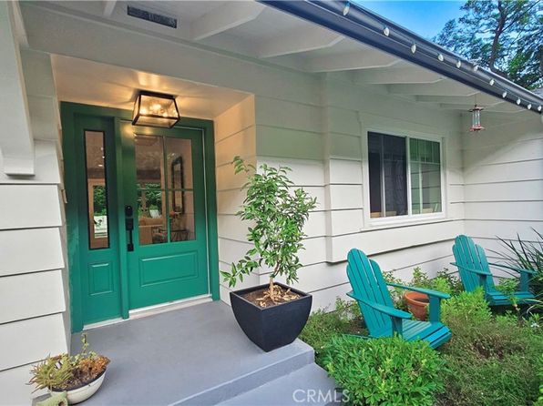 3286 Mandeville Canyon Rd, Los Angeles, CA 90049