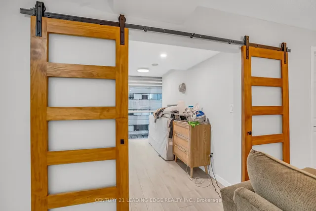 Additional image 20 of 705 King St Unit 805