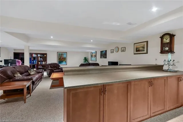 Additional image 31 of 72 Effort Trail