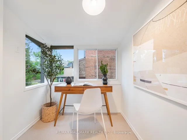 Additional image 21 of 132 Browning Ave