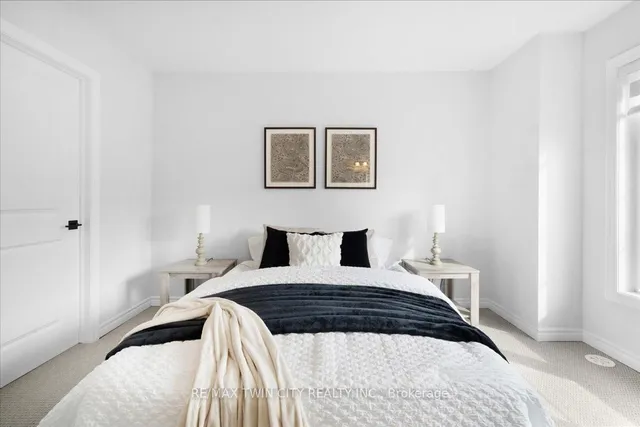 Additional image 27 of 187 Wilson St Unit 5