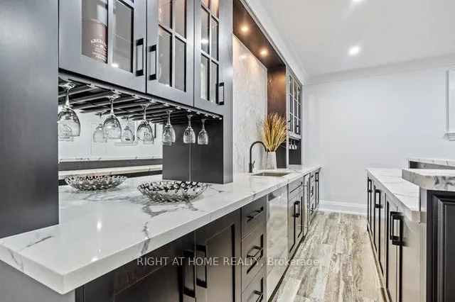 Additional image 26 of 30 Denver Cres