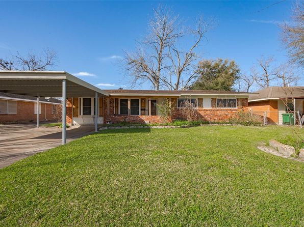 10123 Bessemer St, Houston, TX 77034