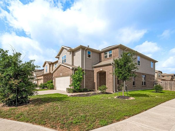 6831 Beck Canyon Dr, Houston, TX 77084