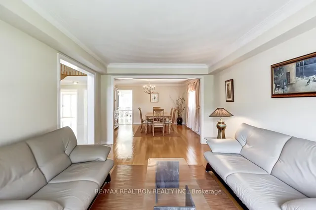 Additional image 12 of 23 White Ave