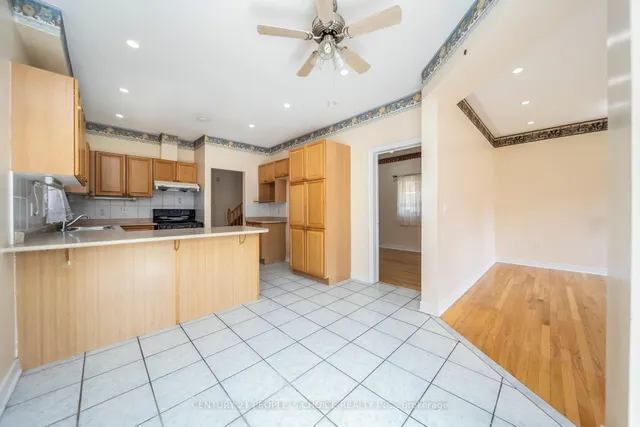 Additional image 14 of 586 Matisse Pl