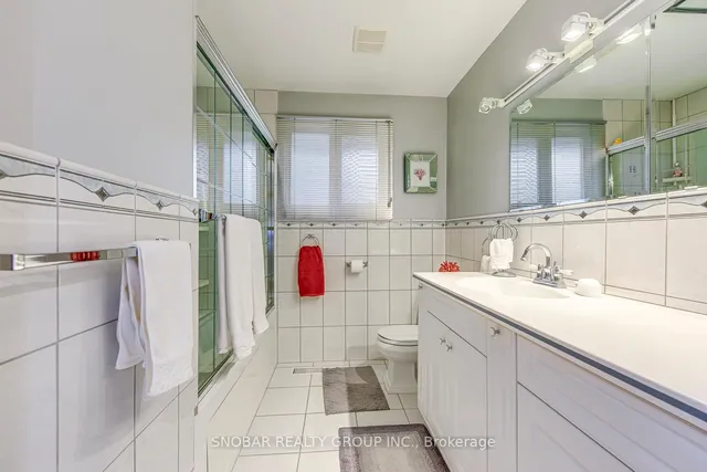 Additional image 16 of 254 Sydenham Rd