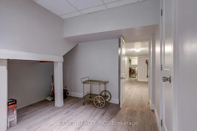 Additional image 41 of 140 Sanford Ave