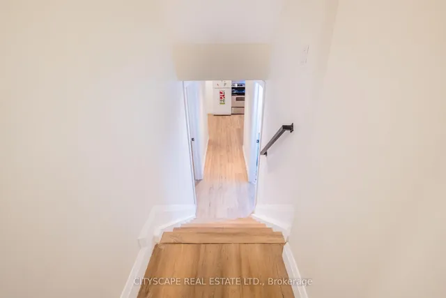 Additional image 18 of 48 Clayhall Cres